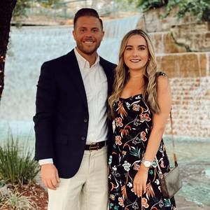 Meet your Posher, Miriam